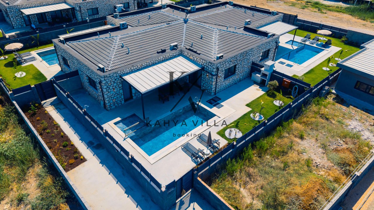 Villa Zara 2 | Fethiye Çalış’ta Taş Mimarili, Özel Havuzlu 4 Kişilik Villa