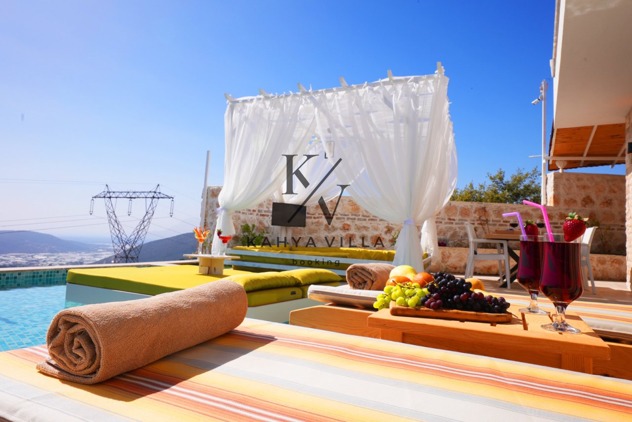 Villa Tepe 16, Kalkan Akbel Bölgesinde Bulunan Deniz Manzaralı Tatil Villası