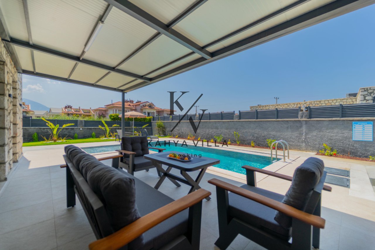 Villa Zara 7| Fethiye Çalış’ta Taş Mimarili, Özel Havuzlu 4 Kişilik Villa