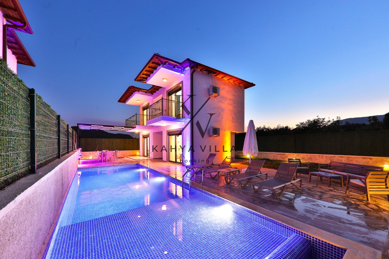 Villa Tayfun 2, Kaş Çukurbağ Bölgesinde Bulunan 6 Kişi Kapasiteli Doğa Manzaralı Villa