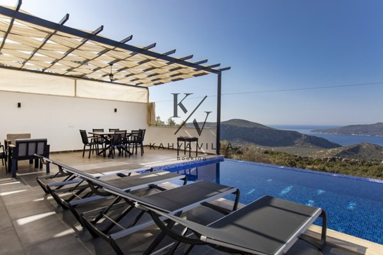 Villa Koçak 1, Kalkan Kördere 'de Deniz Manzaralı Tatil Villası