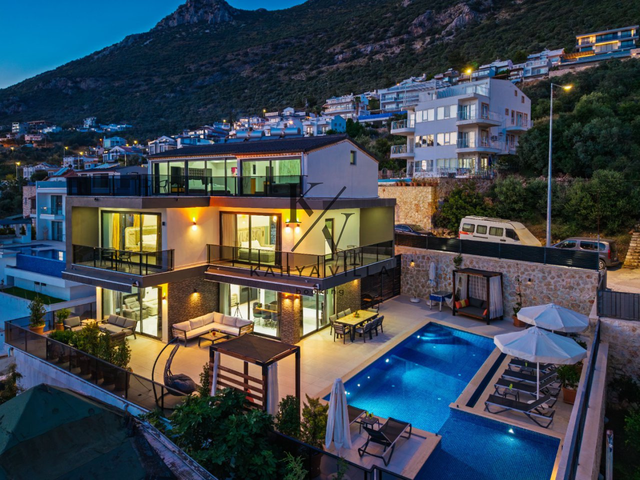 Villa İnfinity | Kalkan Kızıltaş’ta Deniz Manzaralı, Lüks ve Aktivite Donanımlı 8 Kişilik Villa