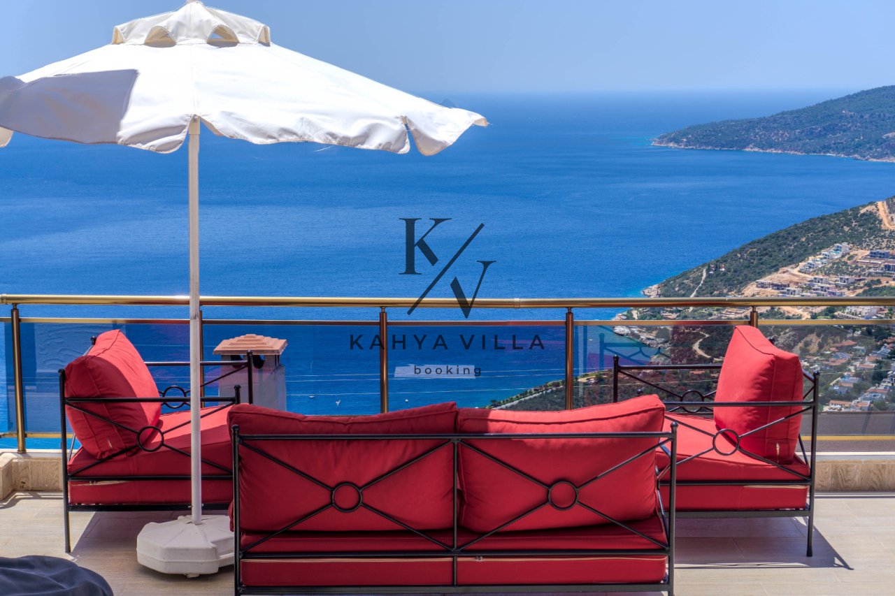 Villa Patika 6 | Kalkan Kördere’de Jakuzili, Deniz Manzaralı Balayı Villası