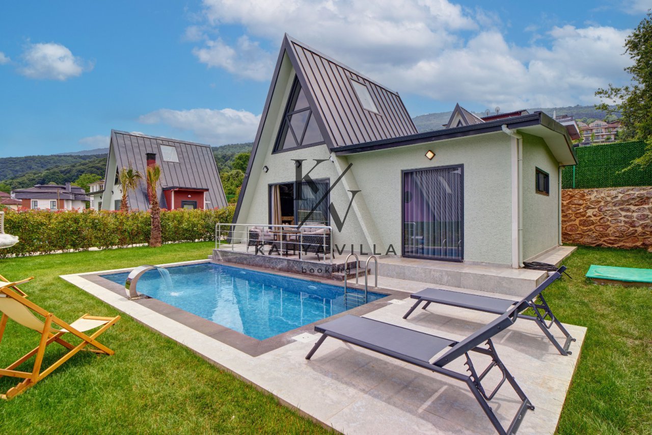 Villa Sapanca37 , Sapanca Kartepe Maşukiye Bölgesinde Bulunan Isıtmalı Havuzlu  Balayı Villası
