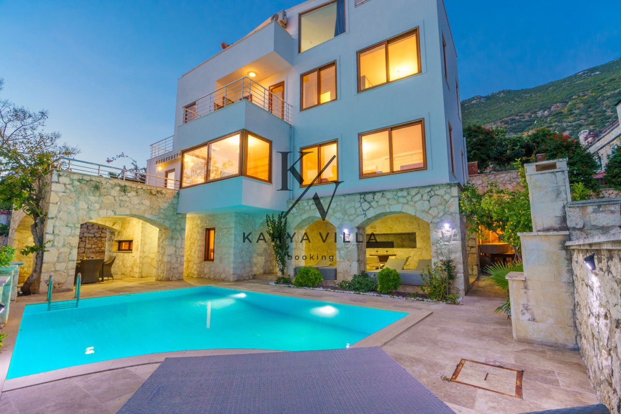 Villa Tarus , Kalkan Kızıltaş Bölgesinde Özel Havuzlu Villa