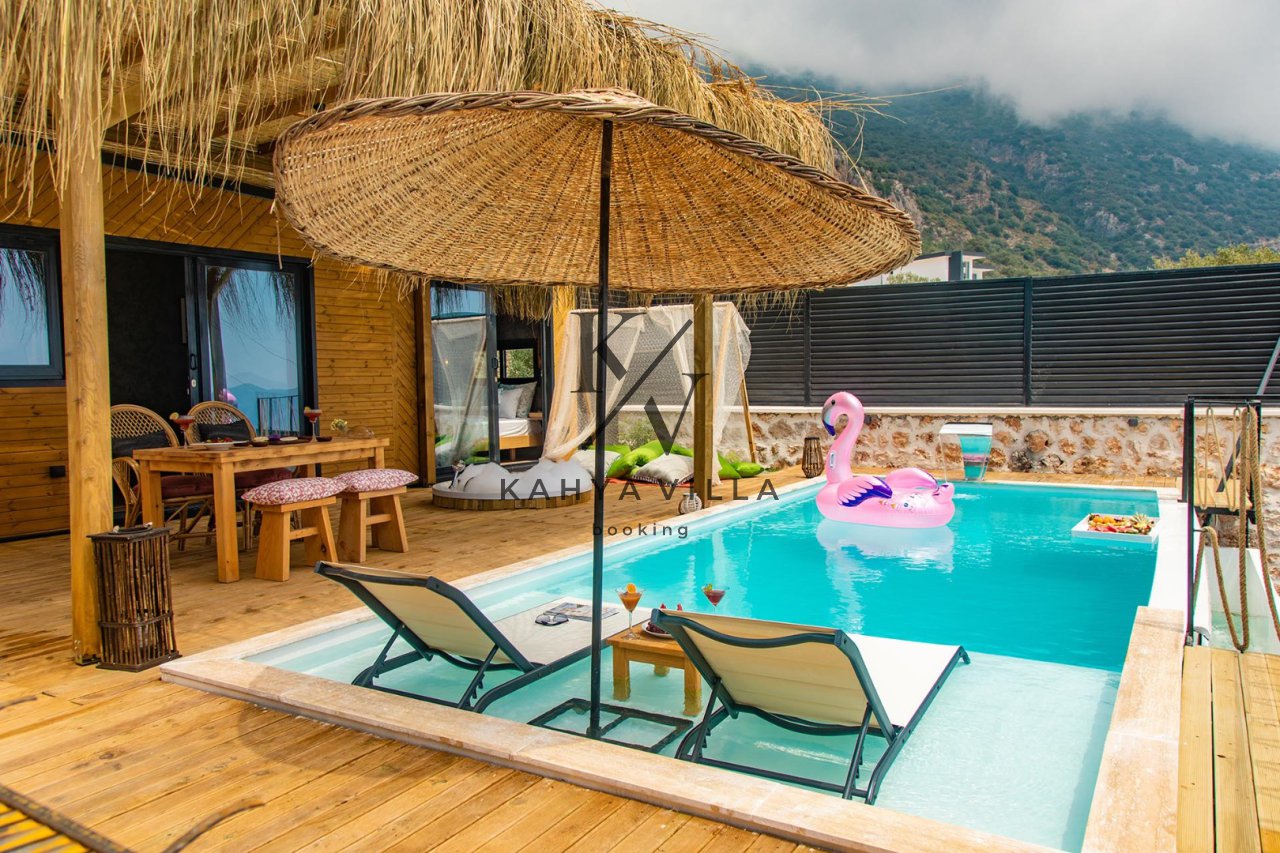 Villa Heart 6,Kalkan Akbel Bölgesinde Bulunan Jakuzili, Deniz Manzaralı Balayı Villamızdır.