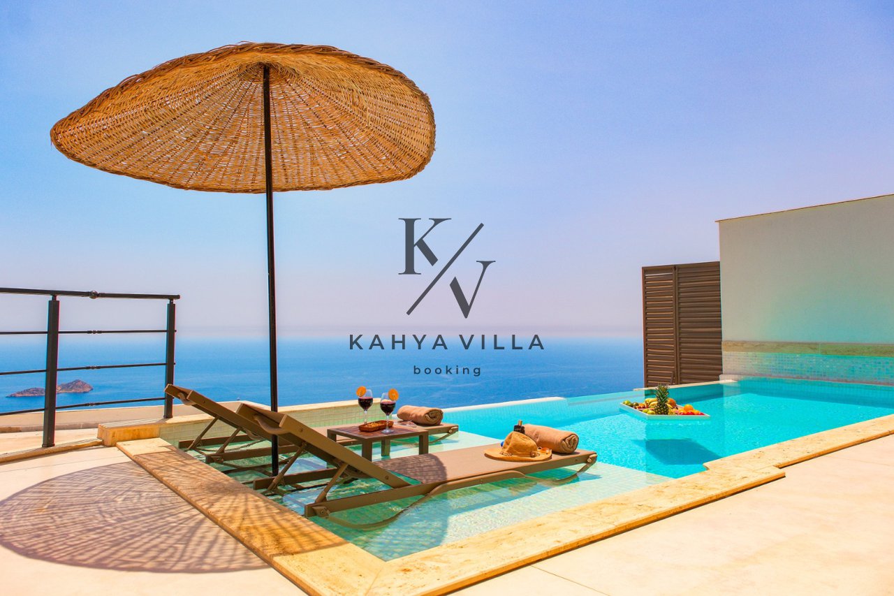 Villa Santorini 4 , Kalkan'da Deniz Manzaralı Balayı Villası.