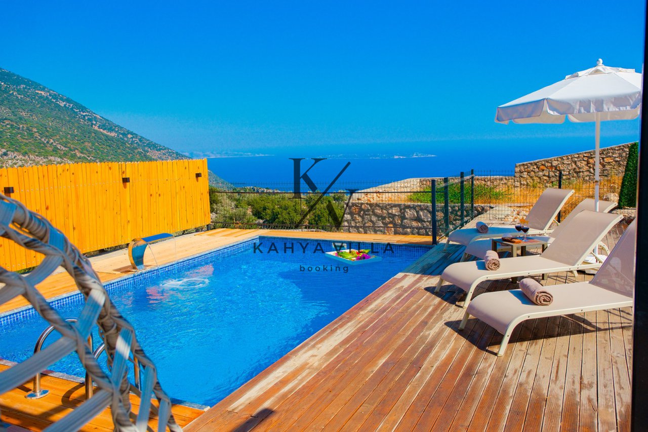 Villa Sento, Kalkan'da Deniz Manzaralı Tatil Villası.