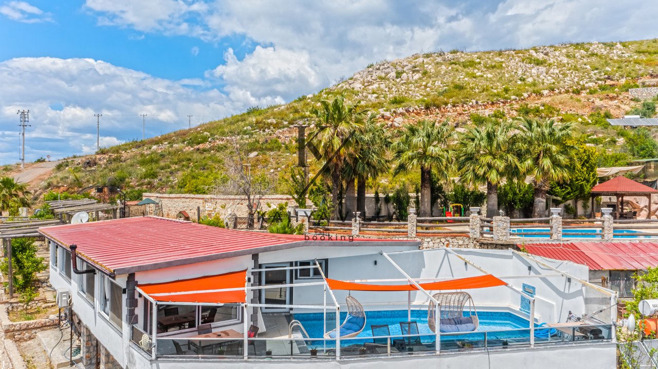 Villa Star Light 4, Kalkan İslamlar Mevkiinde Bulunan 2 Yatak Odalı 4 Kişi Kapasiteli Doğa Ve Deniz Manzaralı Tatil Villası