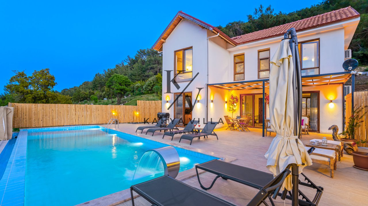 Villa Luna , Kalkan Sarıbelen Bölgesinde Bulunan Tatil Villası