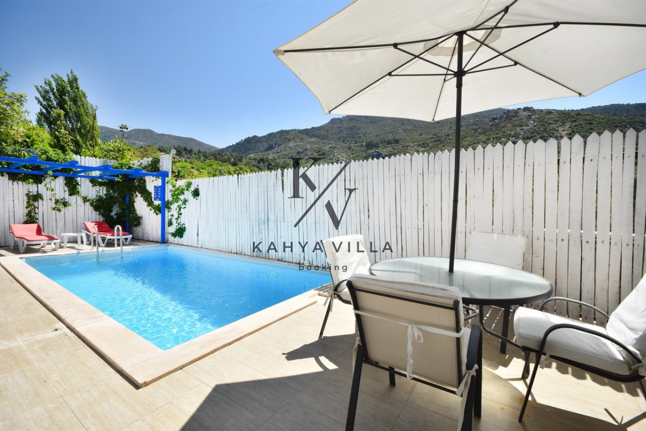 Villa Pandora-1, Kalkan İslamlar Mevkiinde Bulunan 2 Kişi Kapasiteli Balayı Tatil Evi