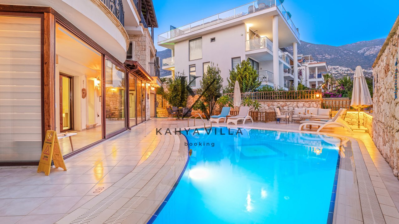 Villa Lycia | Kalkan’da Denize Yakın, 4 Kişilik Konforlu Tatil Villası