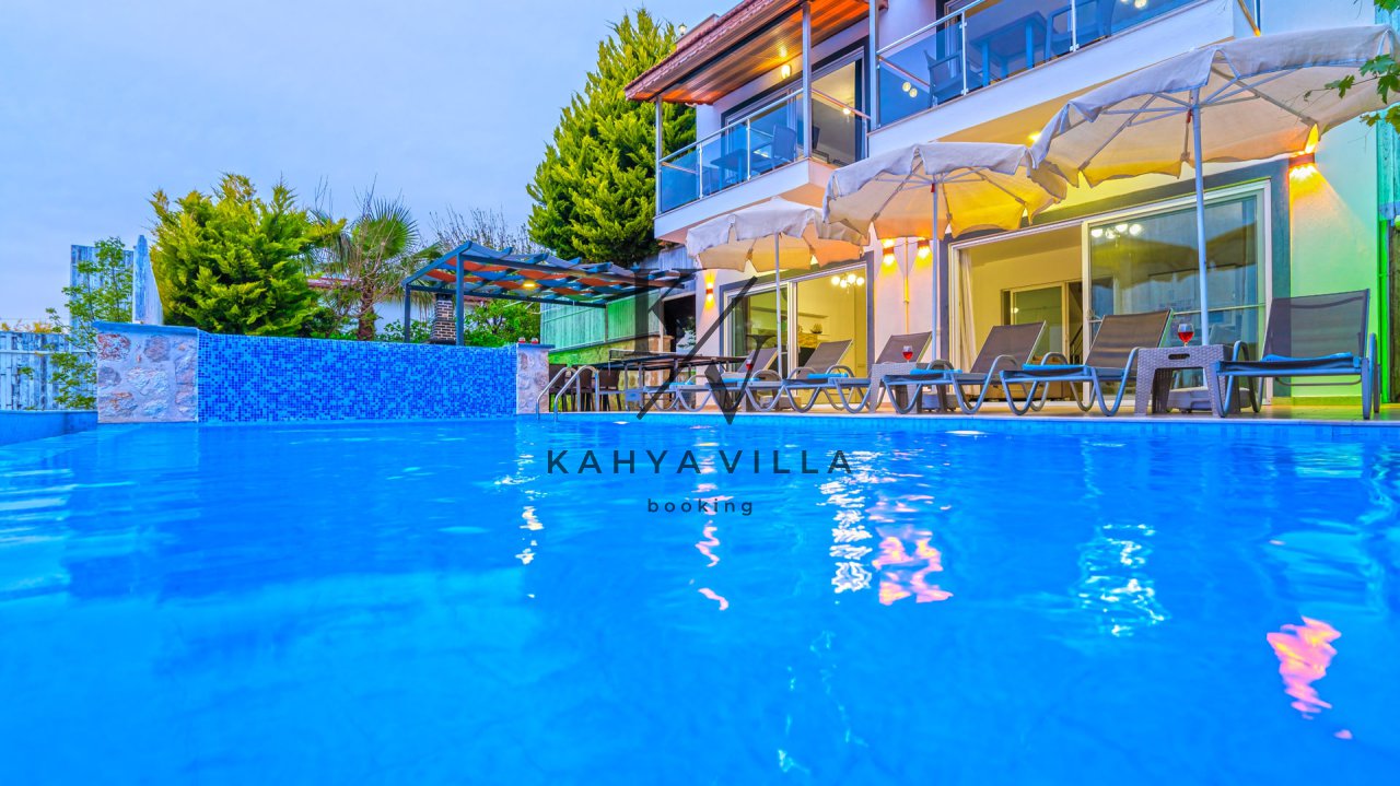 Villa Kahya 6 ,Kalkan Üzümlü Bölgesinde Bulunan Özel Havuzlu Tatil Villası