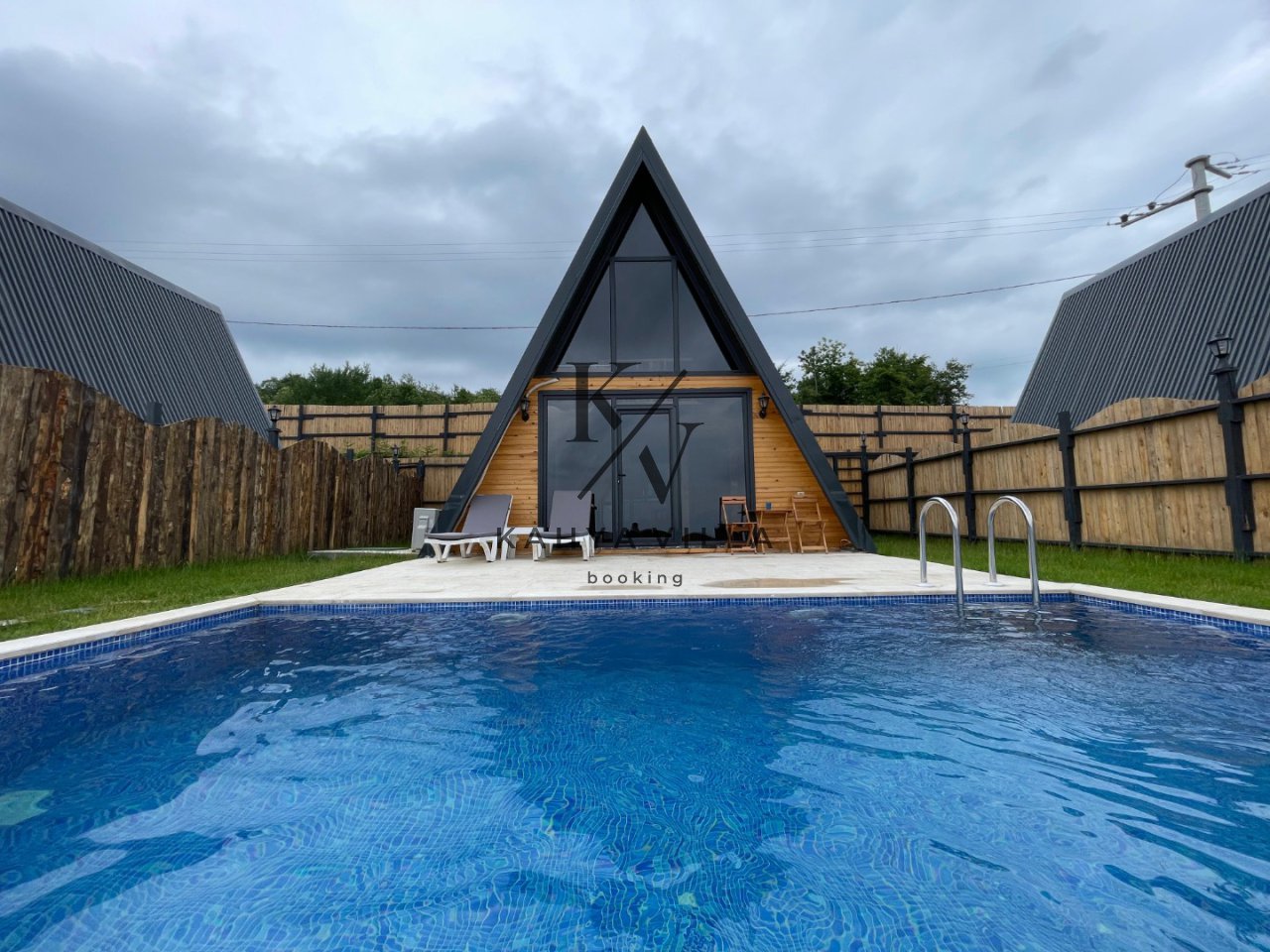 Villa SAPANCA-19 , Sapanca Şükriye Bölgesinde Bulunan  Doğa Manzaralı Balayı Bungalov