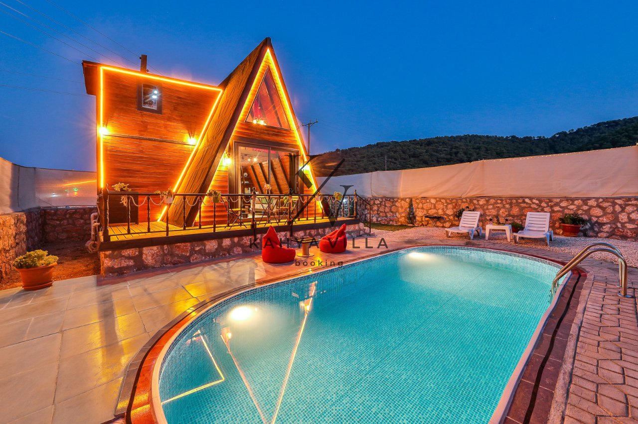 Villa İnci Sarıbelen | Muhafazakâr, Doğa İçinde Balayı Villası