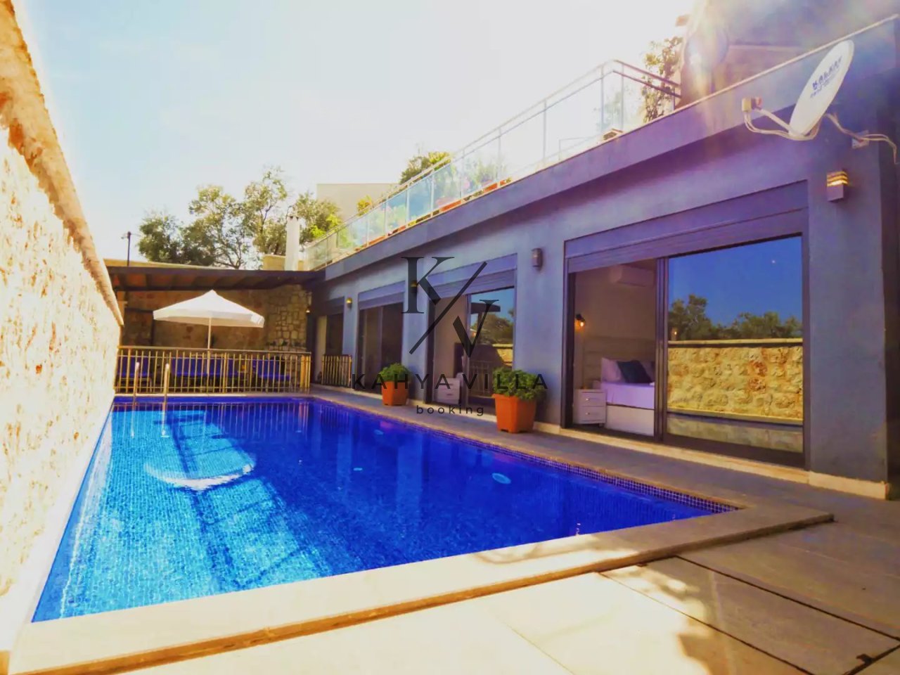 Villa Omaliza | Kalkan’da Korunaklı Havuzlu Merkezi Tatil Villası