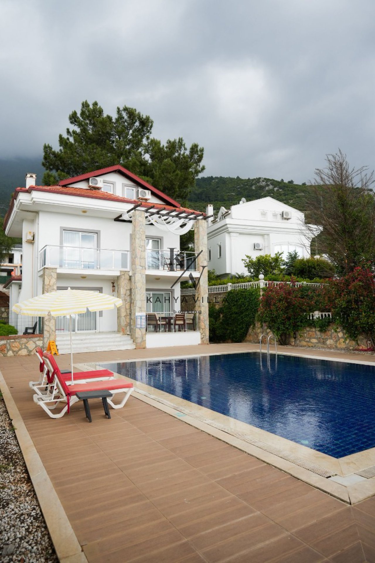 Villa Lemon 3 Ovacık | 10 Kişilik Özel Havuzlu Lüks Villa