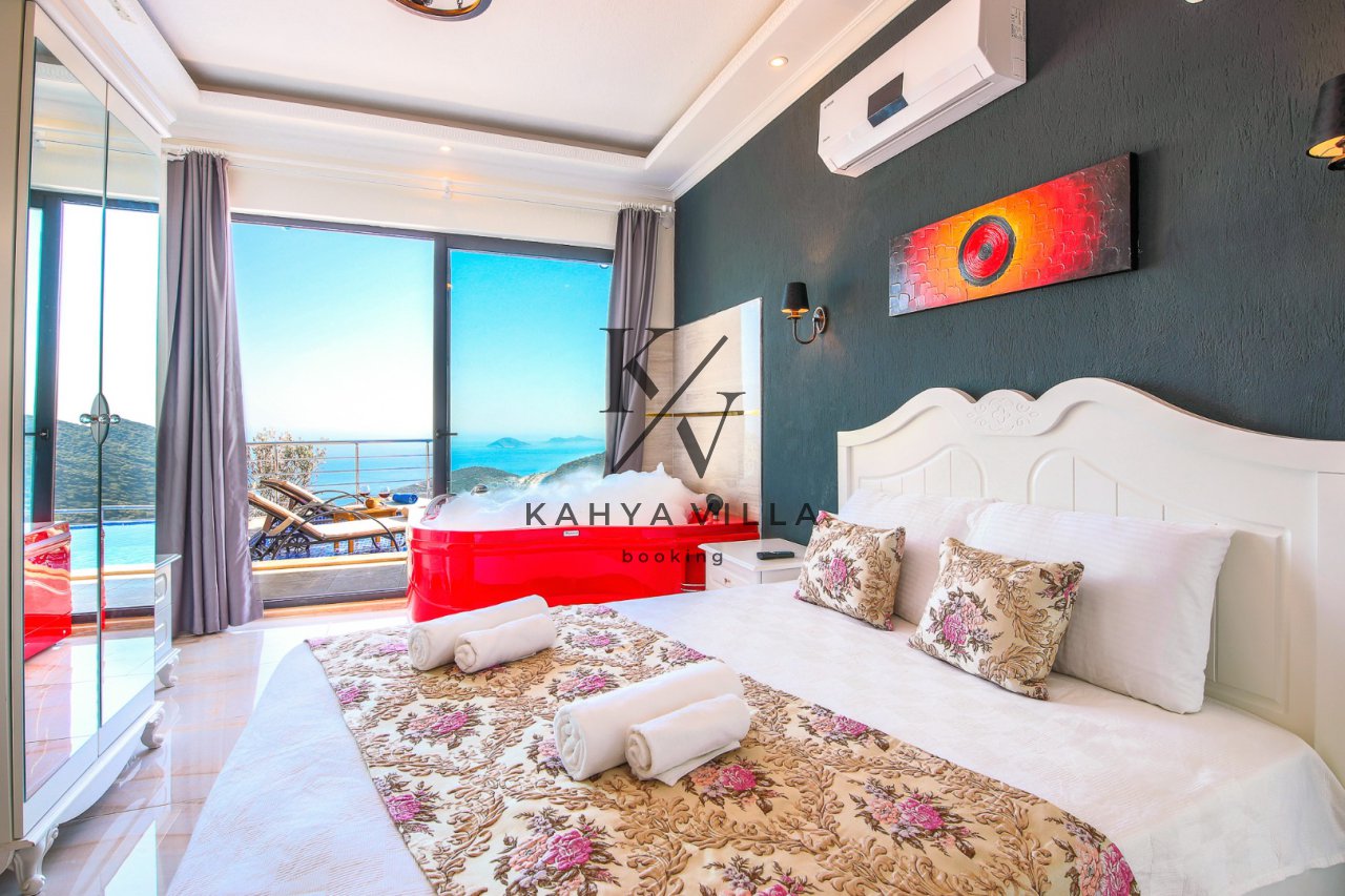 Villa Tepe 10, Kalkan Akbel Bölgesinde Bulunan 5 Kişi Kapasiteli ,Deniz Manzaralı Villamızdır.