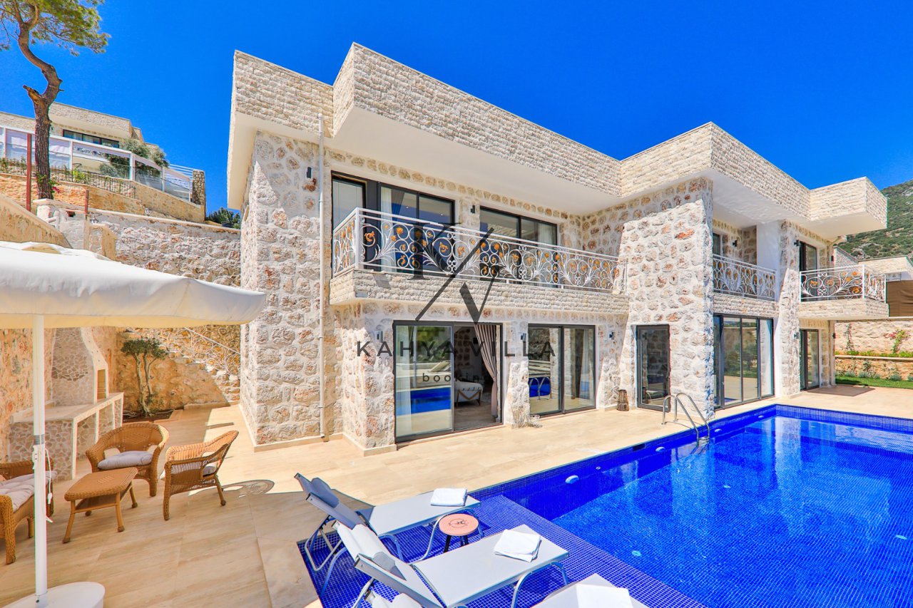Villa Narin 5, Kalkan İslamlar Bölgesinde Bulunan 8 Kişi Kapasiteli, Doğa Manzaralı Villa