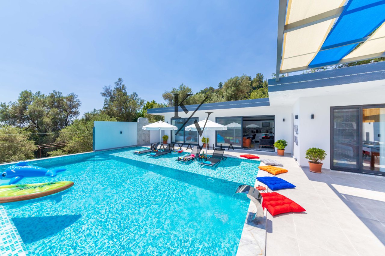 Villa Doğa , Kalkan İslamlar Bölgesinde Bulunan 4 Kişi Kapasiteli Doğa Manzaralı Villamızdır