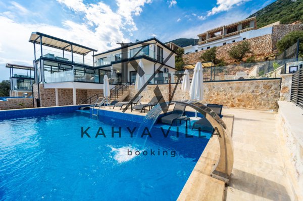 Villa Avenir  | Deniz Manzaralı, Isıtmalı Havuzlu, Saunalı Lüks Villa
