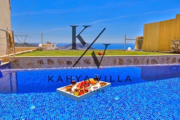 Villa Tepe 15, Kalkan Akbel Bölgesinde Bulunan Deniz Manzaralı Tatil Villası