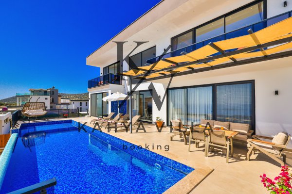 Villa Uçarsu Kalkan Bezirgan | Deniz Manzaralı 4 Kişilik Lüks Villa