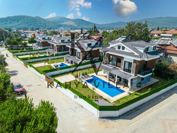 Villa Capella Sirius, Fethiye'nin Ölüdeniz Bölgesinde, Geniş Aileye uygun Tatil Villası
