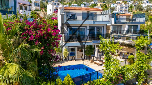 Villa Medusa ,Kalkan Kızıltaş Bölgesinde Kapasiteli Deniz Manzaralı Villamızdır