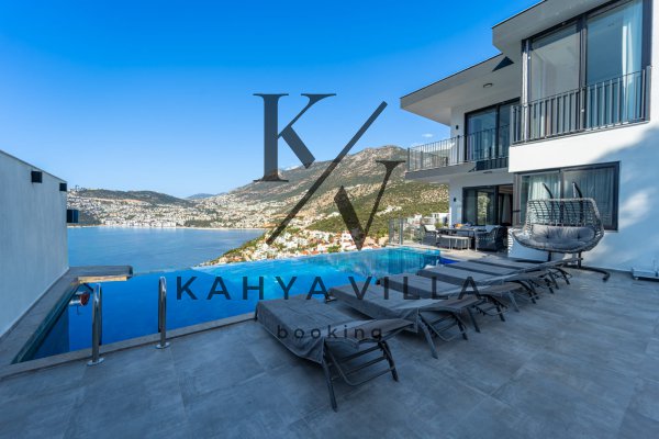 Villa Lumora  | Kalkan Kışla 10 Kişilik Deniz Manzaralı Özel Havuzlu Villa