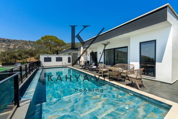 Villa Yalı 3 | Kalkan Patara Yalı'nda Deniz Manzaralı Jakuzili Özel Havuzlu Villa