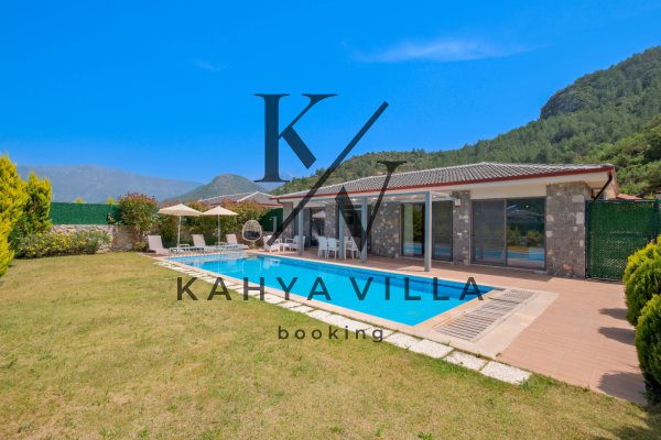 Villa Life 2 | Fethiye Kayaköy’de Jakuzili, Çocuk Havuzlu ve 4 Kişilik Korunaklı Villa