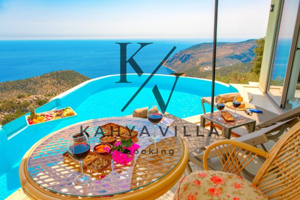 Villa Santorini 6 , Kalkan'da Deniz Manzaralı Balayı Villası.