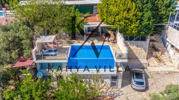 Villa Star Light 3, Kalkan İslamlar Mevkiinde Bulunan 3 Yatak Odalı 6 Kişi Kapasiteli Doğa Ve Deniz Manzaralı Tatil Villası