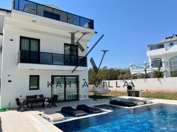 Villa Pachira 2, Fethiye Ovacık Mevkiinde Bulunan 6 Kişi Kapasiteye Sahip Doğa Manzaralı Villa