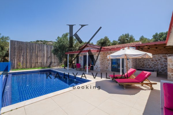 Villa Dream 3 | Kalkan Üzümlü’de Deniz Manzaralı Korunaklı Balayı Villası