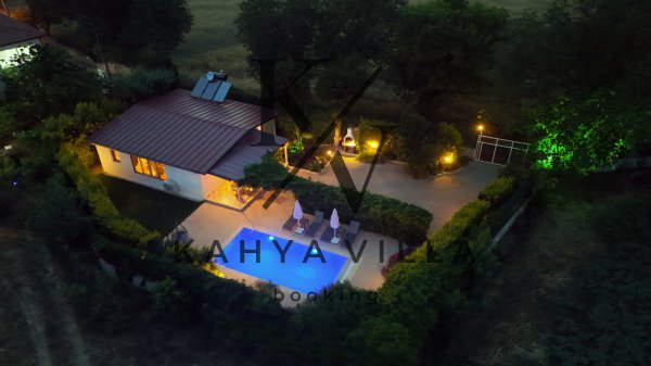 Villa Lime | Fethiye Kayaköy’de 2 Yatak Odalı, Özel Havuzlu 4 Kişilik Villa